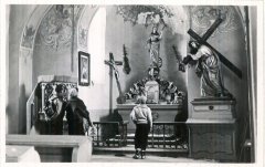 historické foto interiéru kostela