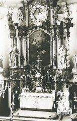 historické foto interiéru kostela - oltář