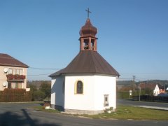 pohled zezadu zprava