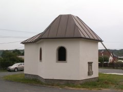 pohled zezadu zprava