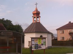 pohled zezadu zleva