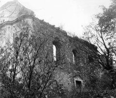 torzo kostela