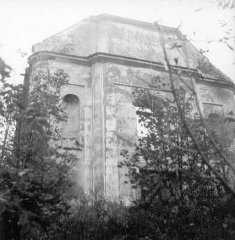 torzo kostela
