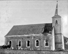kostel poškozený vichřicí