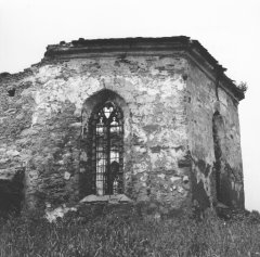 torzo kostela