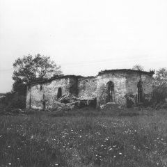 torzo kostela