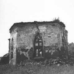 torzo kostela