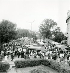 trosky kostela po demolici