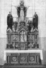 historické foto interiéru kostela - postranní oltář Srdce Páně