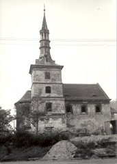 kostel před zbořením