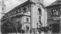 dobová pohlednice s motivem kostela
