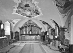 historické foto interiéru kostela