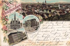 dobová pohlednice města s kostelem (horní snímek)