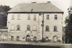 bývalý kostel po přestavbě na obytný dům