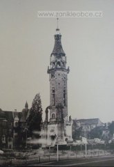 příprava k odstřelu věže