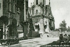 dobová pohlednice s námětem kostela