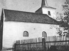výřez snímku s kostelem z předchozí pohlednice