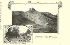 dobová pohlednice s kostelem