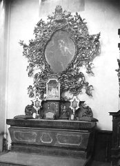 interiér kostela - detail