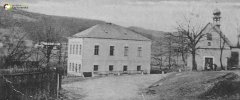 historické foto kaple (vpravo)