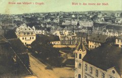 dobová pohlednice města s kostelem