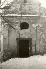 vchod do kaple