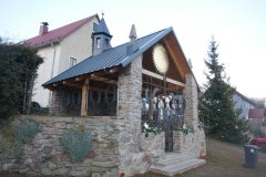 pohled zepředu zleva