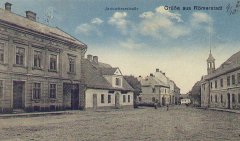 kaple sv. Josefa (vpravo)