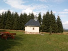 pohled zleva