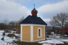 pohled zezadu zleva