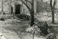 torzo kostela - průčelí