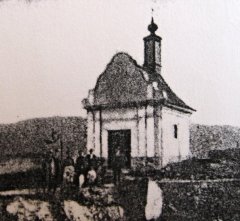 výřez snímku s kaplí z předchozí pohlednice