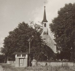 starší foto kostela