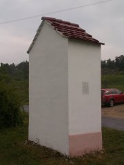 pohled zezadu zleva