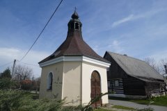 pohled zepředu zleva