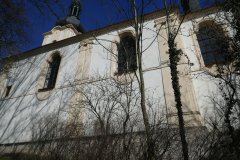 pohled zprava