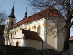 pohled zezadu zprava