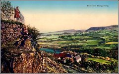 starší foto kláštera s kostelem