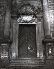 vchod do kaple
