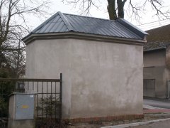 pohled zezadu zleva