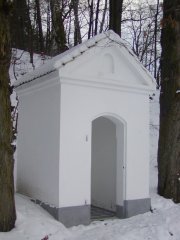 pohled zepředu zleva