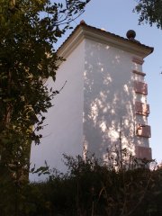 pohled zezadu zleva