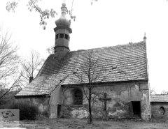 starší foto kostela