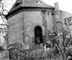 starší foto kostela