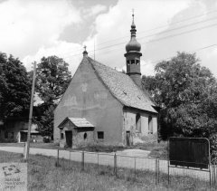 starší foto kostela