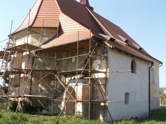pohled zezadu zleva