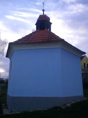 pohled zezadu zprava