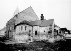 starší foto kostela
