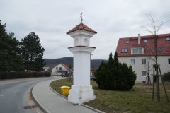 pohled zepředu zprava