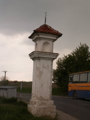 pohled zezadu zleva